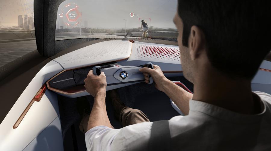 Интерьер BMW Vision Next 100 2016 года  (фото 24 из 157)